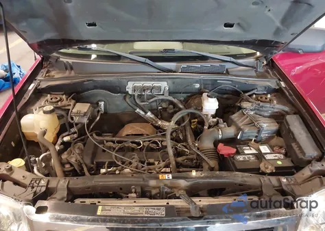 2008 Ford Escape Xlt из США, поврежденный, VIN 1FMCU03Z48KE62276